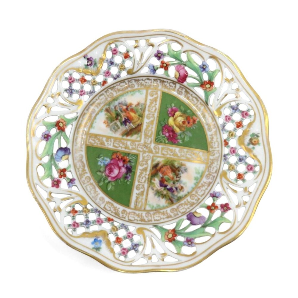 SCHUMANN BAVARIA Reticulated Green Quatrefoil Plate Courting Couple Germany Vint